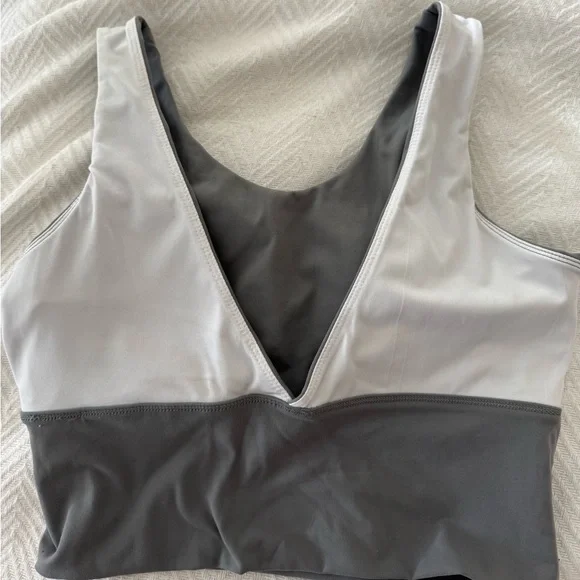 NVGTN ESSENCE BRA (Grey) Size L. EUC. - Picture 7 of 11